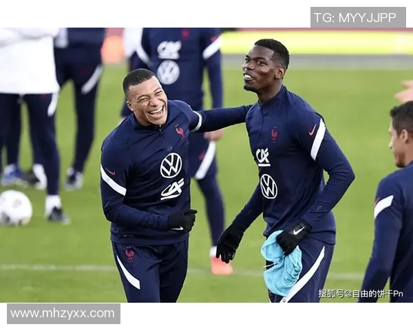 怀疑人生足球球星的荒诞赛场故事与命运转折 怀疑人生足球球星的荒诞赛场故事与命运转折